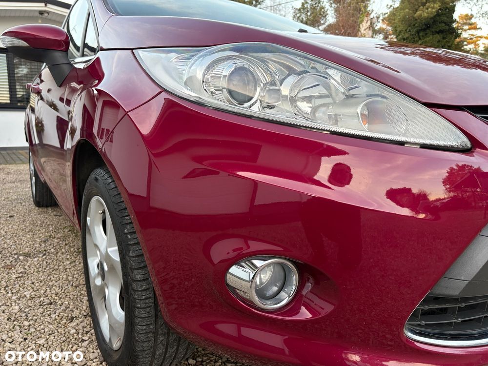 Ford Fiesta 1.4 Champions Edition - 31