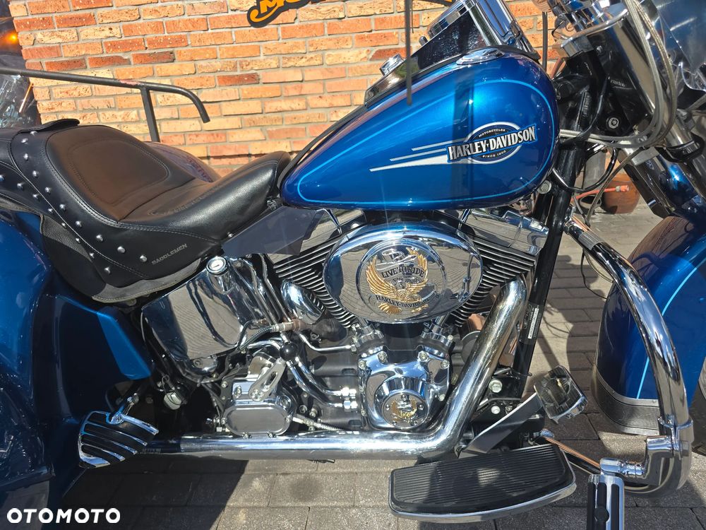 Harley-Davidson Softail Heritage Classic - 34