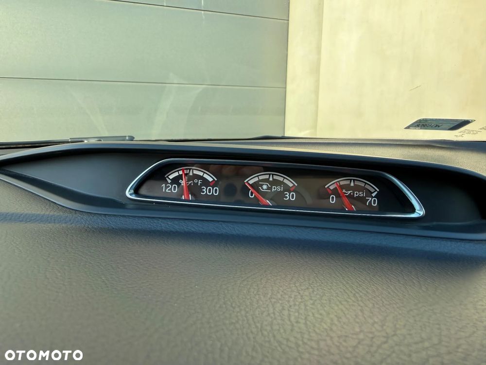 Ford Focus 2.0 EcoBoost ST - 17