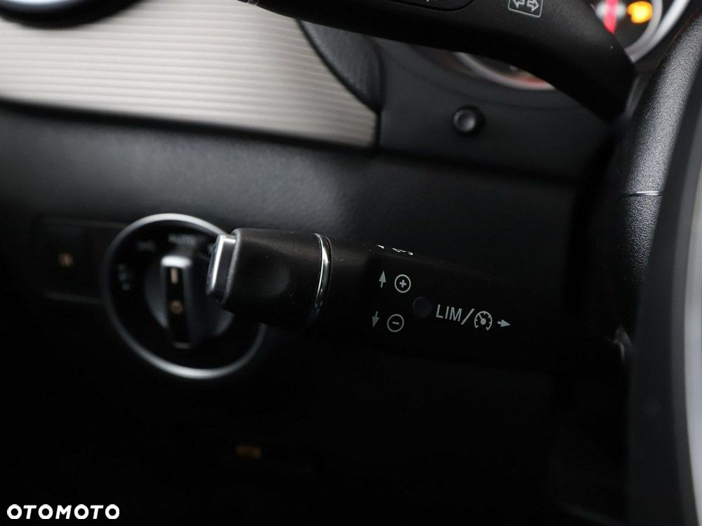 Mercedes-Benz Klasa B 180 CDI - 33