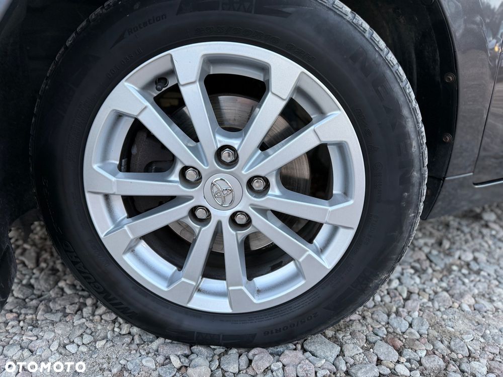 Toyota Verso 2.0 D-4D Premium - 12