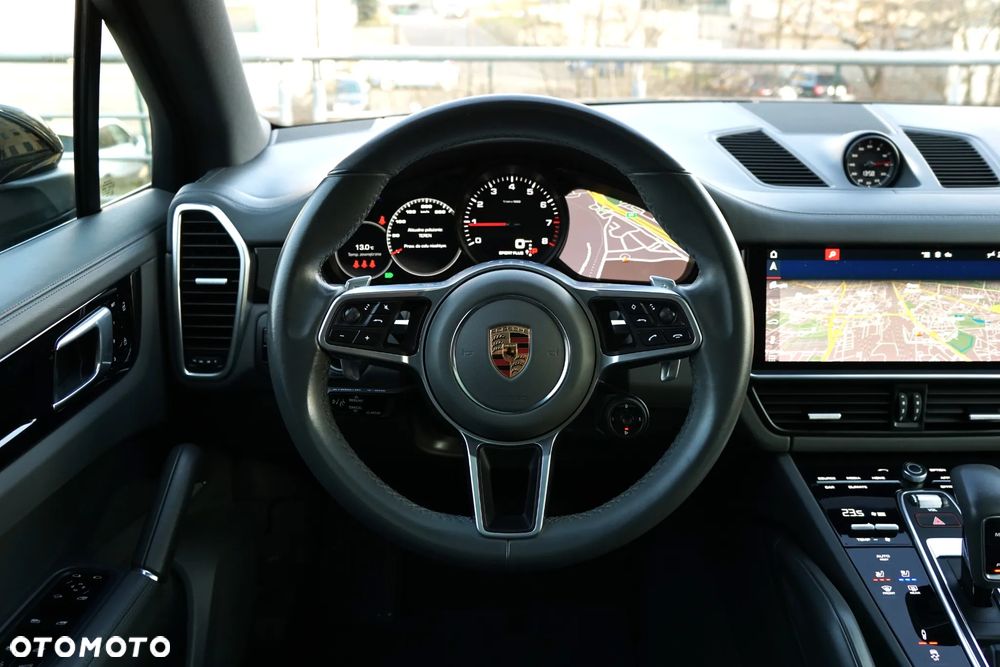 Porsche Cayenne Standard - 23