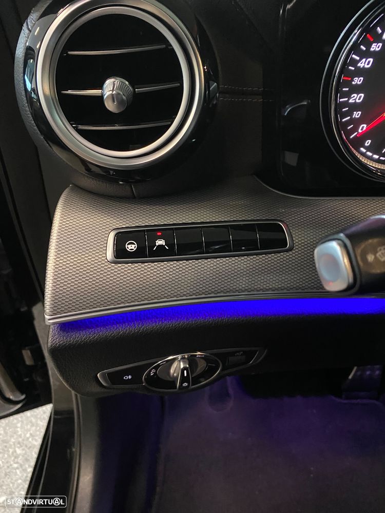 Mercedes-Benz E 220 d T 9G-TRONIC AMG Line - 14