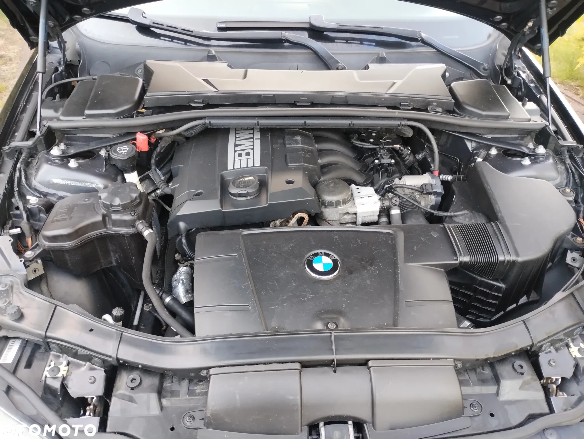BMW Seria 3 318i - 11