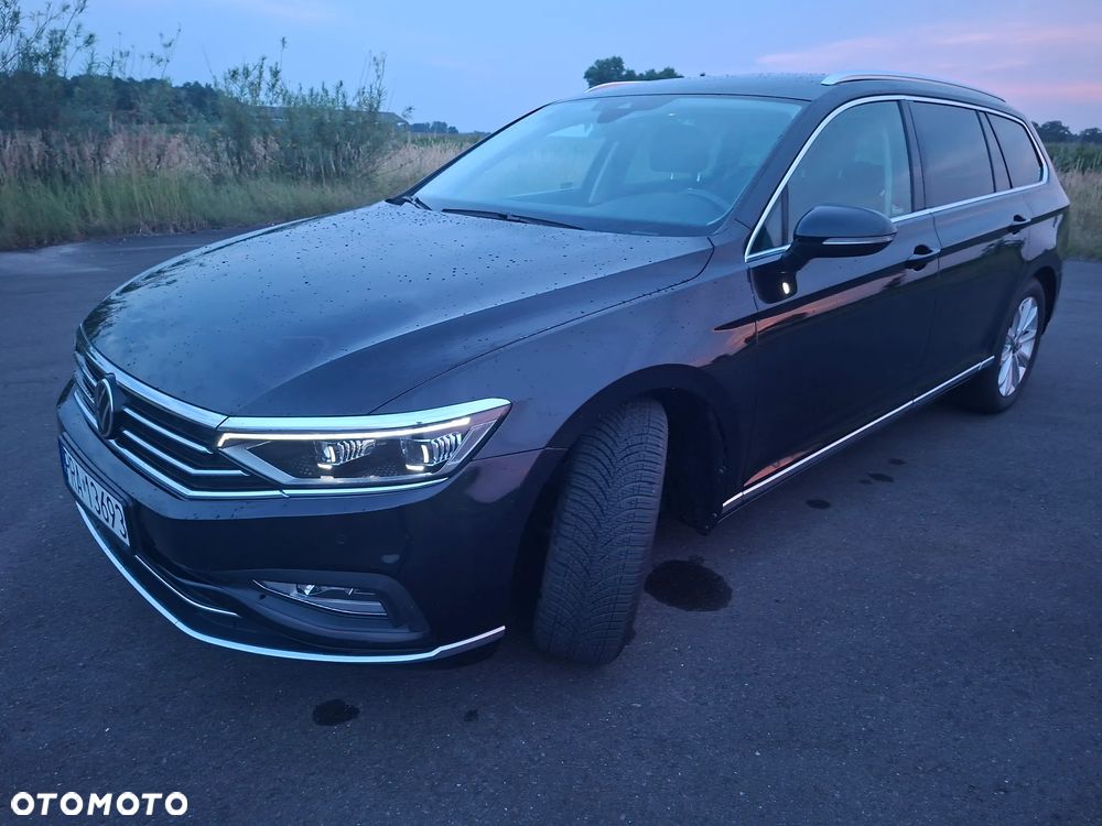 Volkswagen Passat 2.0 TDI EVO Elegance DSG - 23
