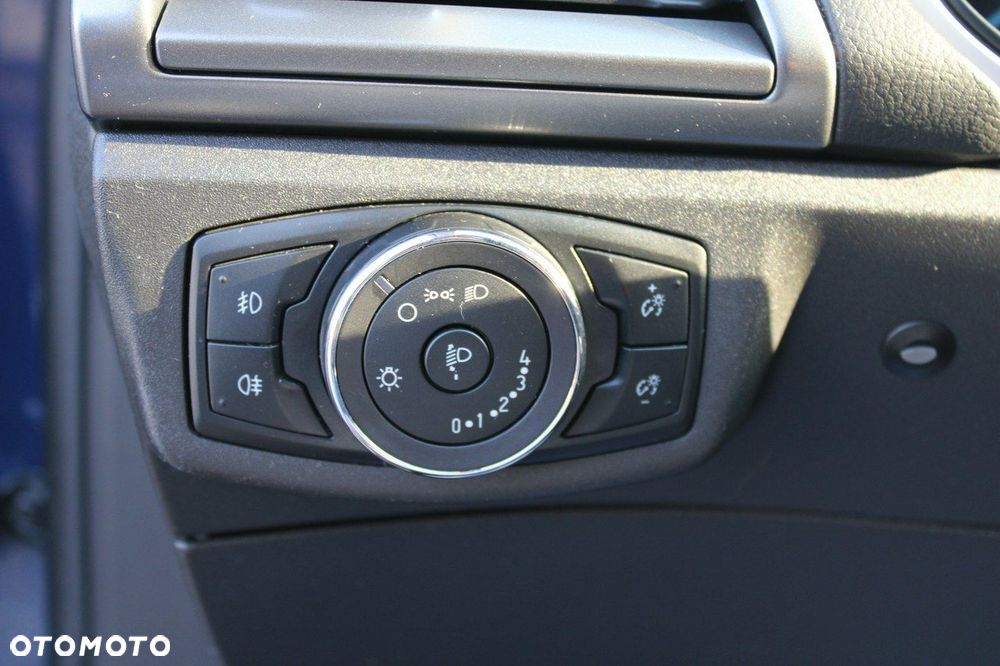 Ford Mondeo - 24