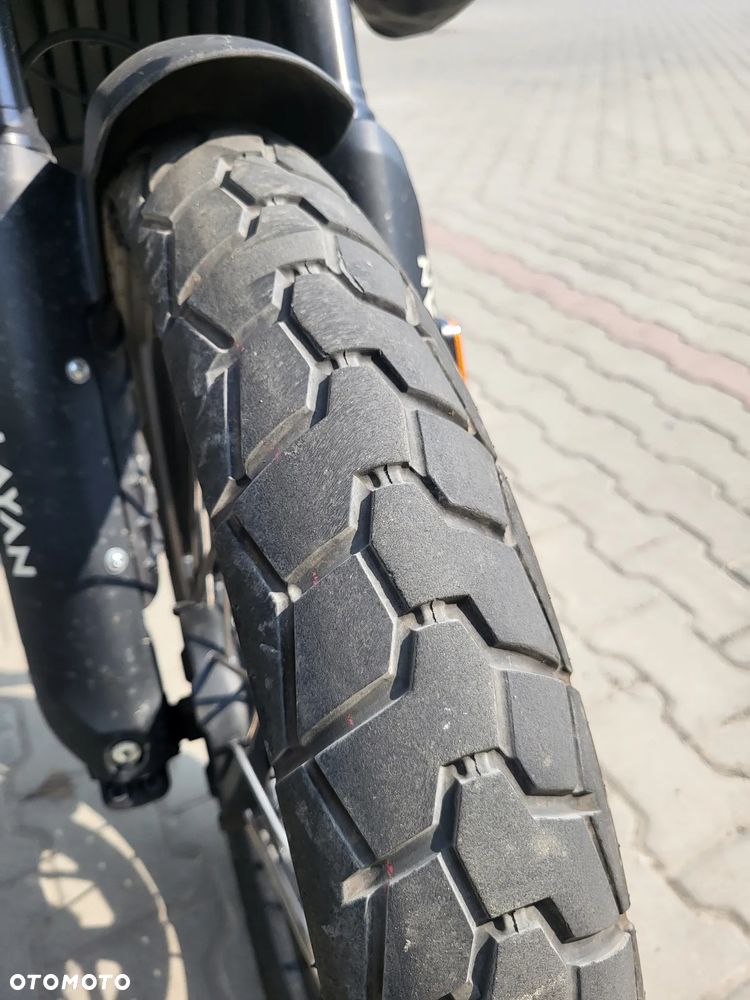Royal Enfield Himalayan - 12