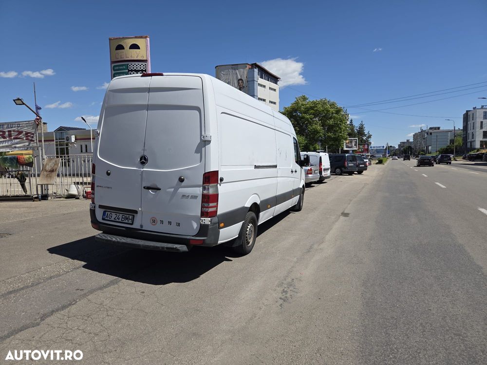Mercedes-Benz Sprinter - 5
