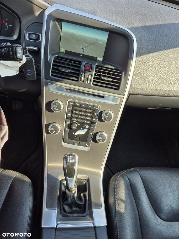 Volvo XC 60 - 11
