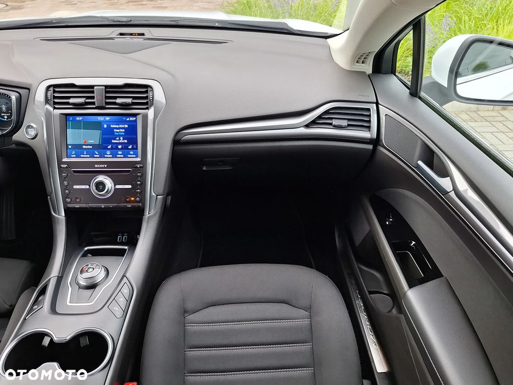 Ford Mondeo 2.0 EcoBlue Titanium - 30