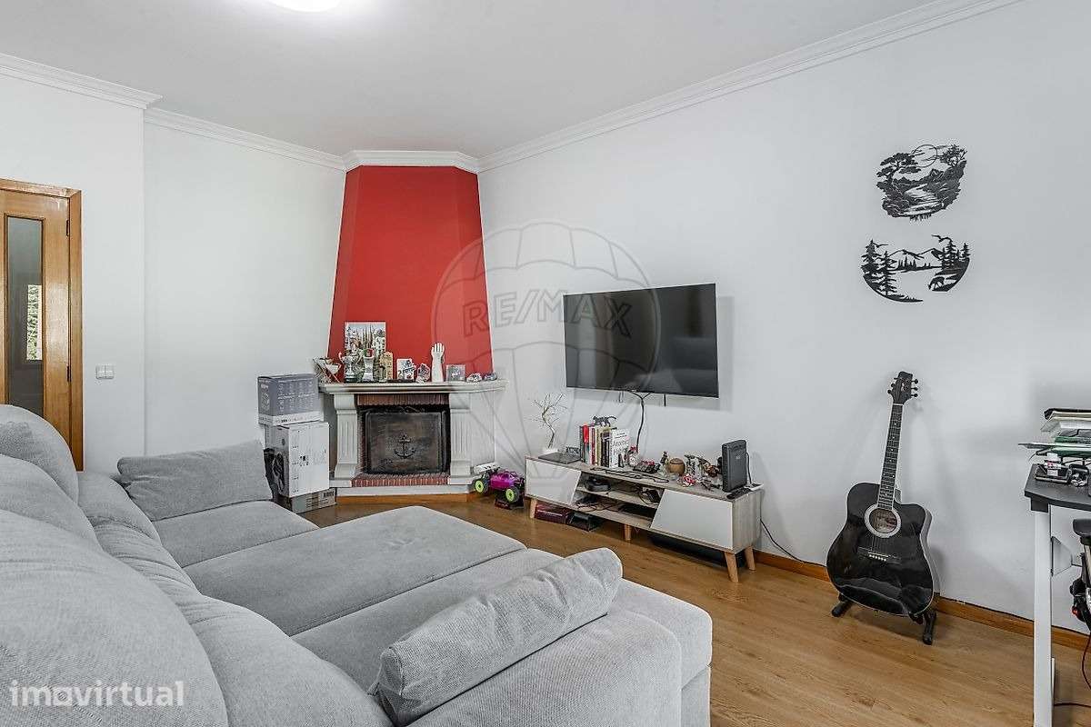Apartamento T2 para Venda em Arnoso – Vila Nova de Famalicão - Grande imagem: 2/25