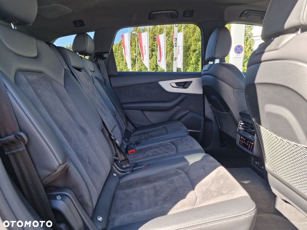 Audi Q7 - 18
