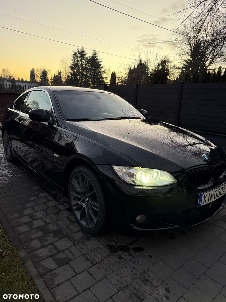 BMW Seria 3 330d xDrive M Sport Edition - 3