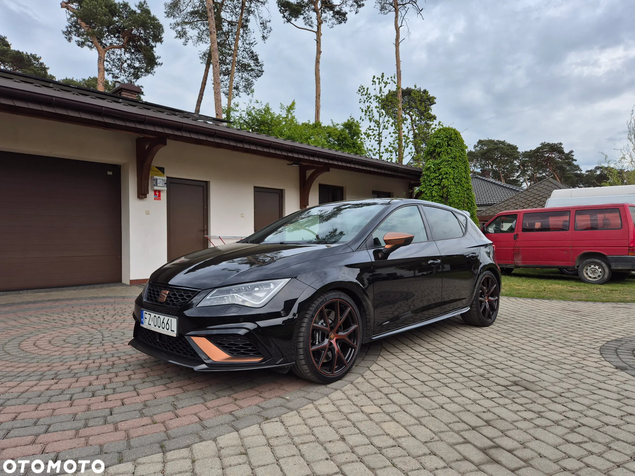 Seat Leon 2.0 TSI Cupra R DSG - 2