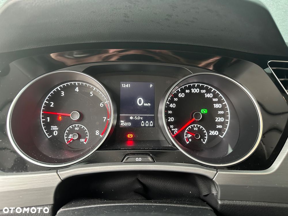 Volkswagen Touran 1.5 TSI EVO Comfortline DSG - 10