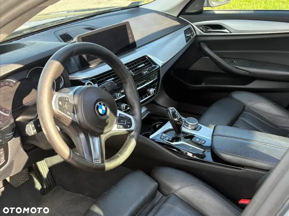 BMW Seria 5 520d - 7