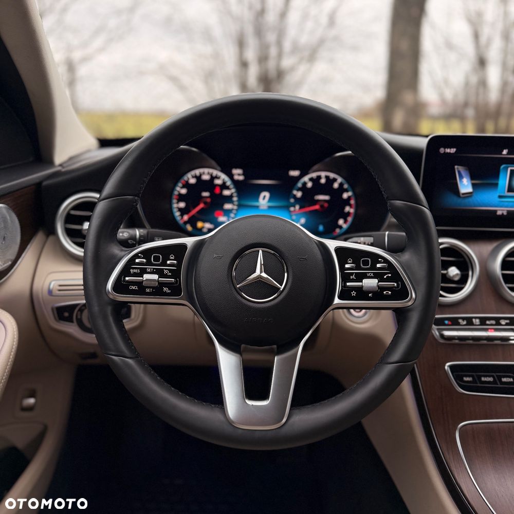 Mercedes-Benz Klasa C 300 9G-TRONIC Avantgarde - 12