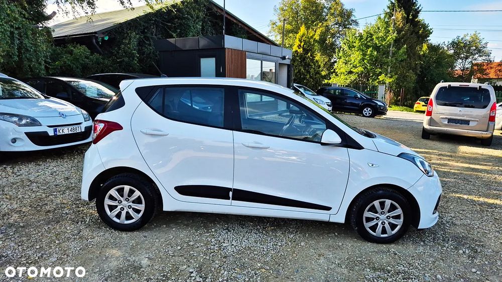 Hyundai i10 1.0 BlueDrive Premium - 9