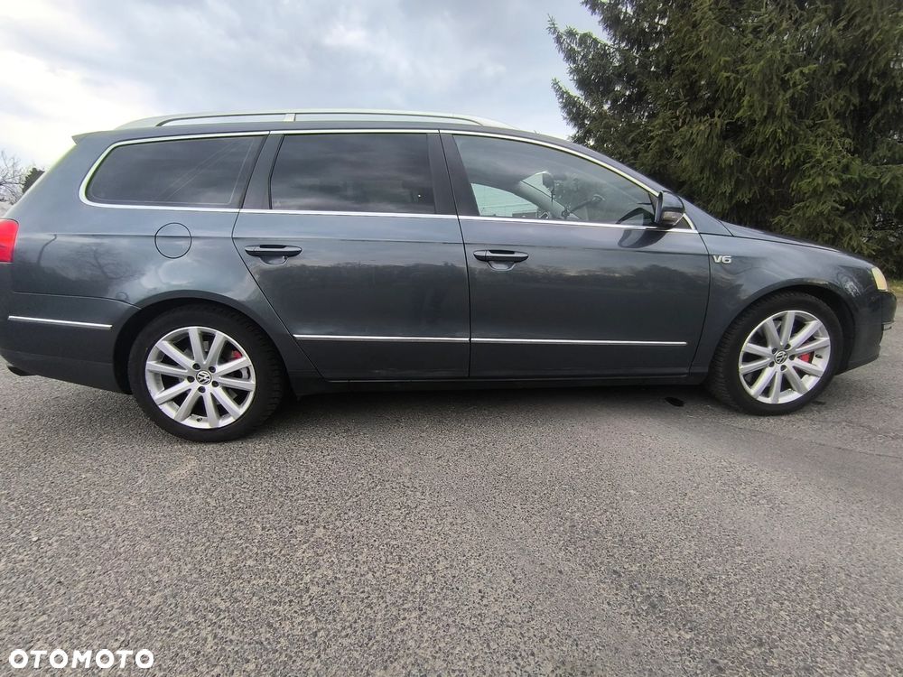 Volkswagen Passat Variant 3.2 V6 FSI 4Motion DSG Highline - 5