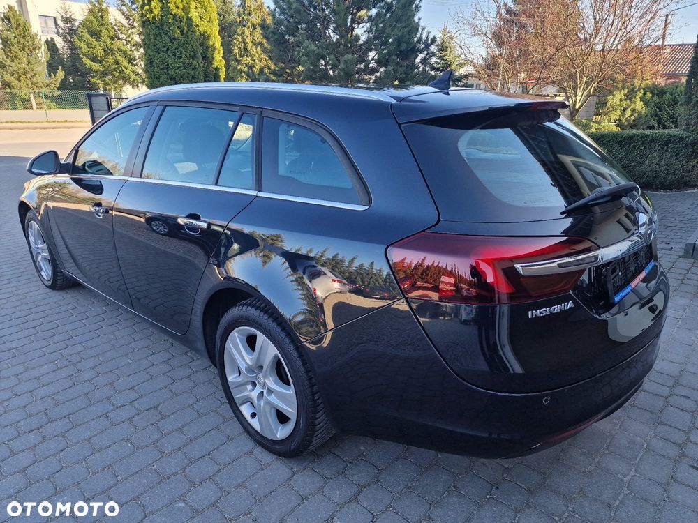 Opel Insignia 2.0 CDTI 4x4 Business Edition - 5