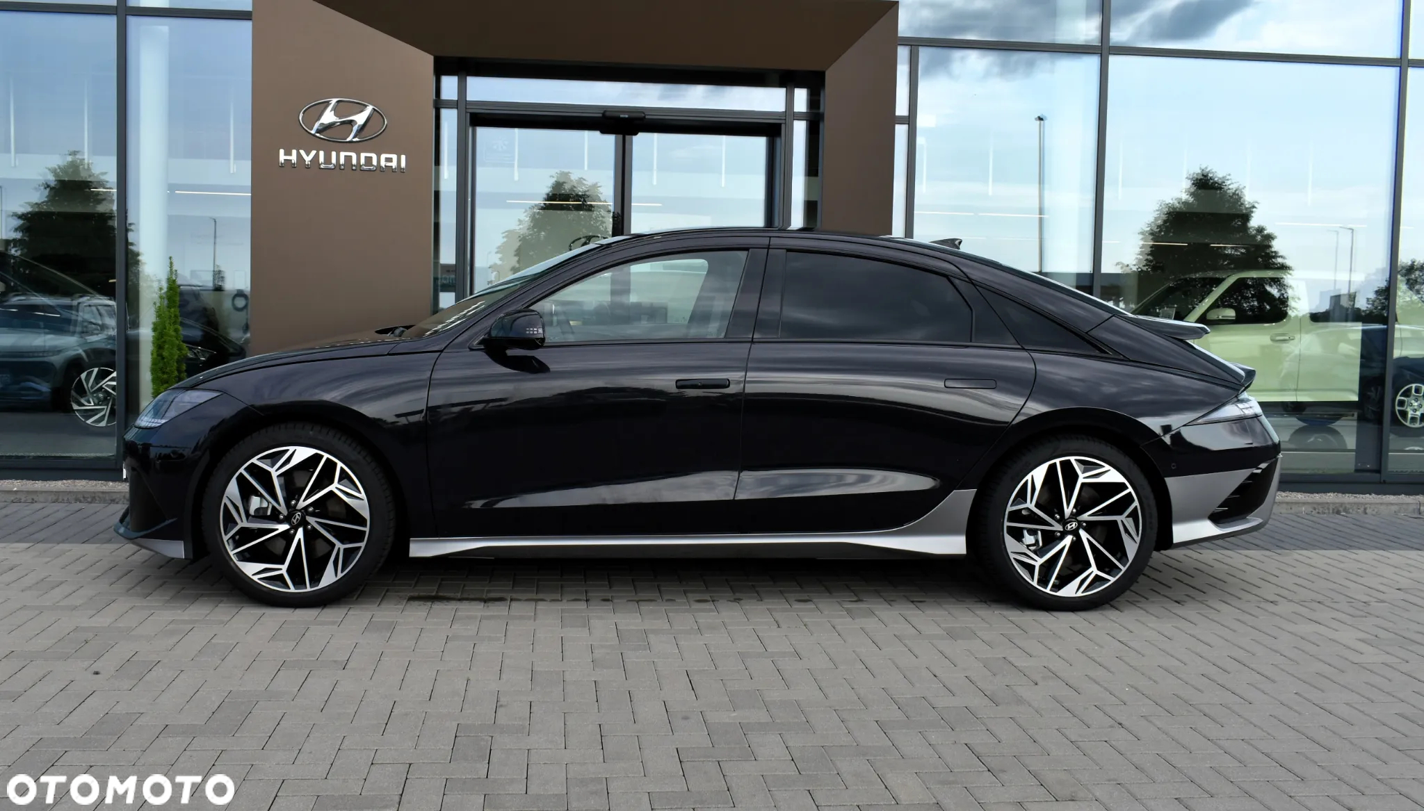 Hyundai IONIQ 6 - 3