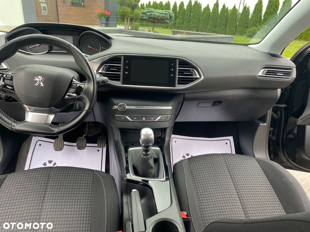 Peugeot 308 1.5 BlueHDi Allure Pack S&S - 6