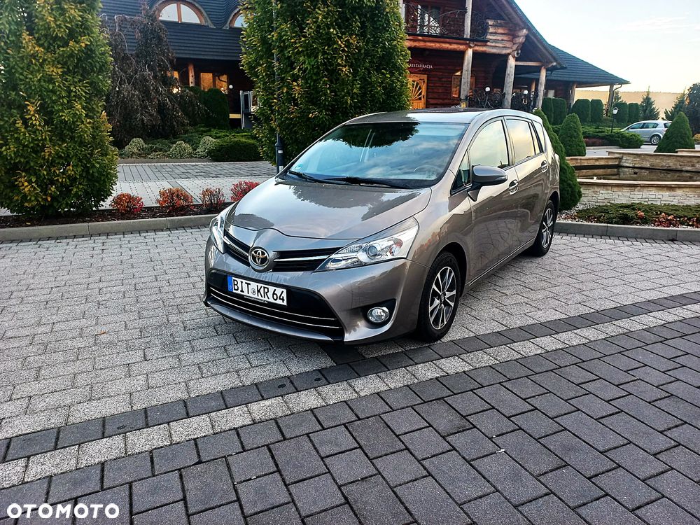 Toyota Verso - 9
