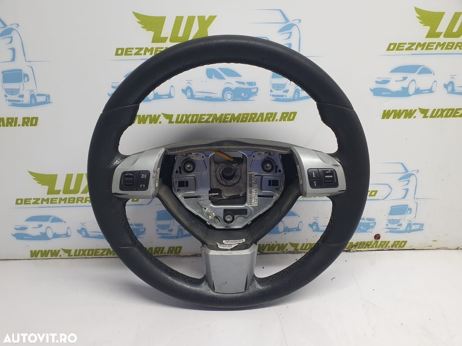 Volan in 3 spite cu comenzi 13231661 Opel Zafira B [2005 - 2010] - 1