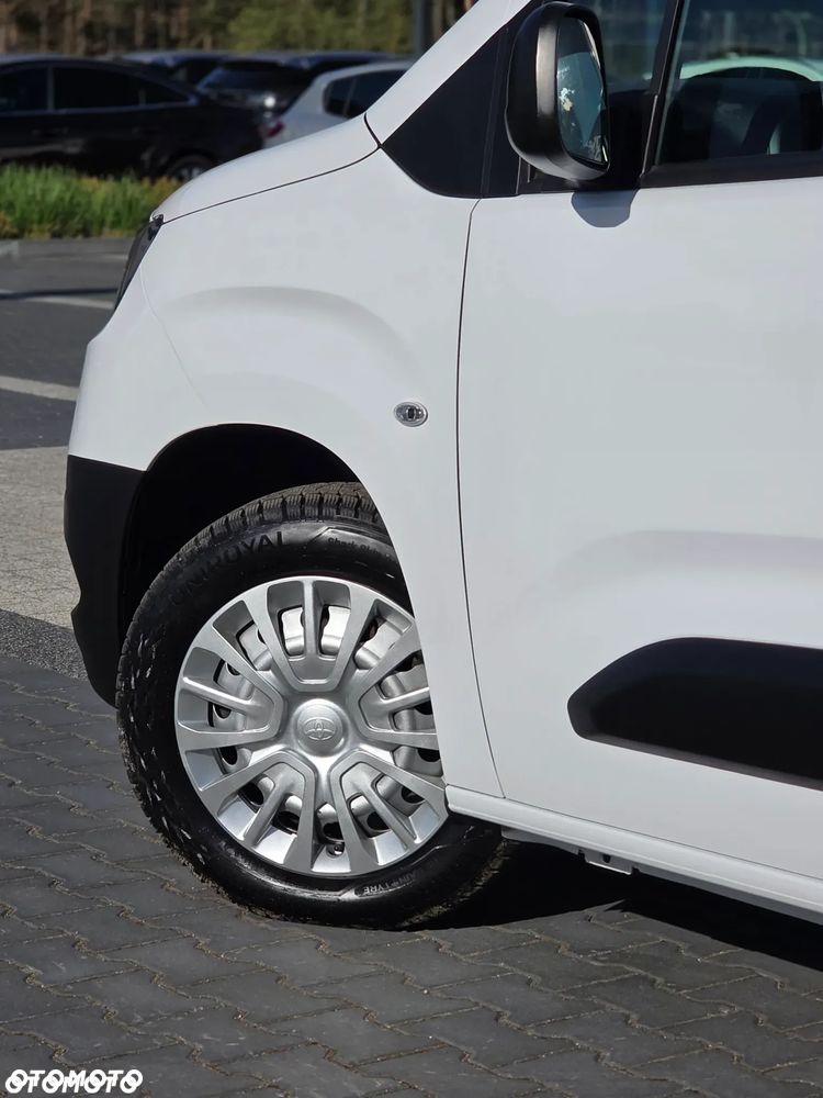 Toyota Proace City 2.0t 1.5 D-4d 100KM  3 OSOBOWA Furgon Blaszak BEZWYPADKOWA z Polskiego Salonu I Pierwszy i Jedyny Właściciel I Pełna Faktura Vat 23% - 12