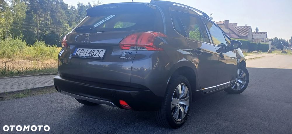 Peugeot 2008 - 4