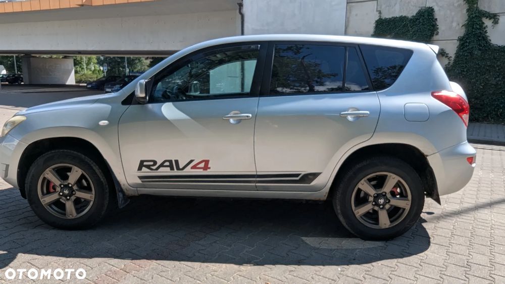 Toyota RAV4 - 13