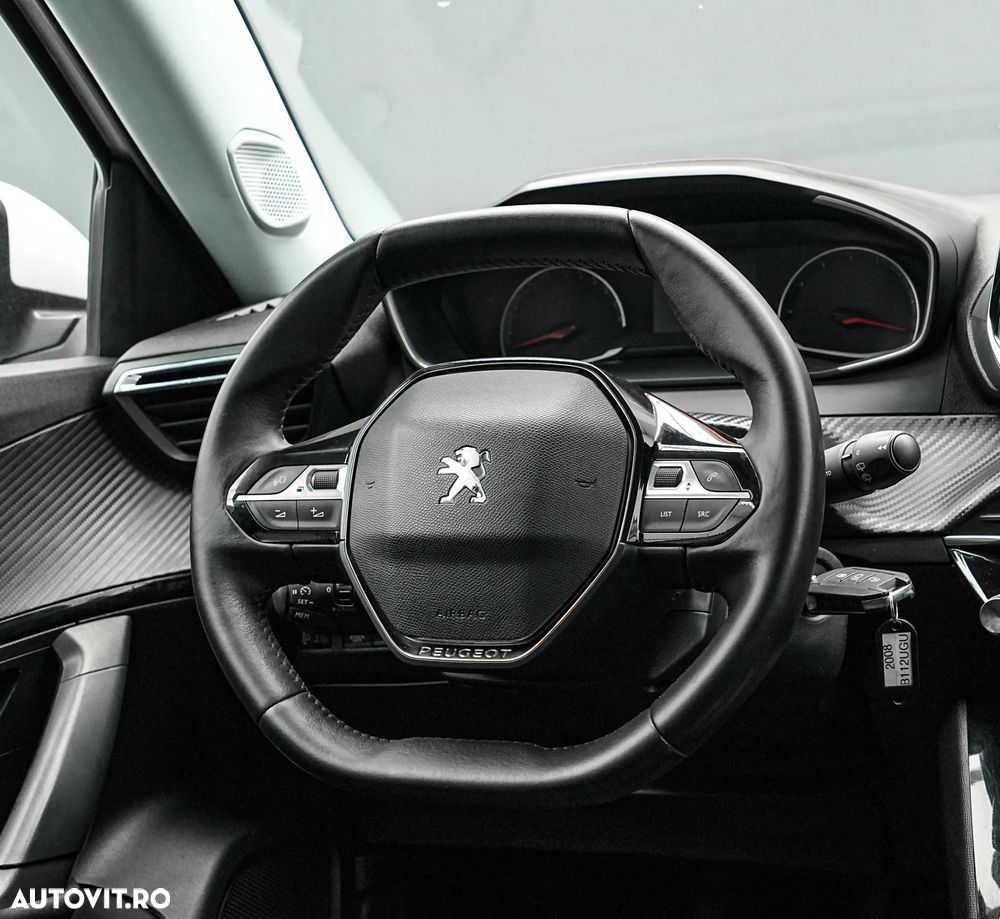 Peugeot 2008 1.5 BlueHDI BVM6 STT Allure Pack - 18