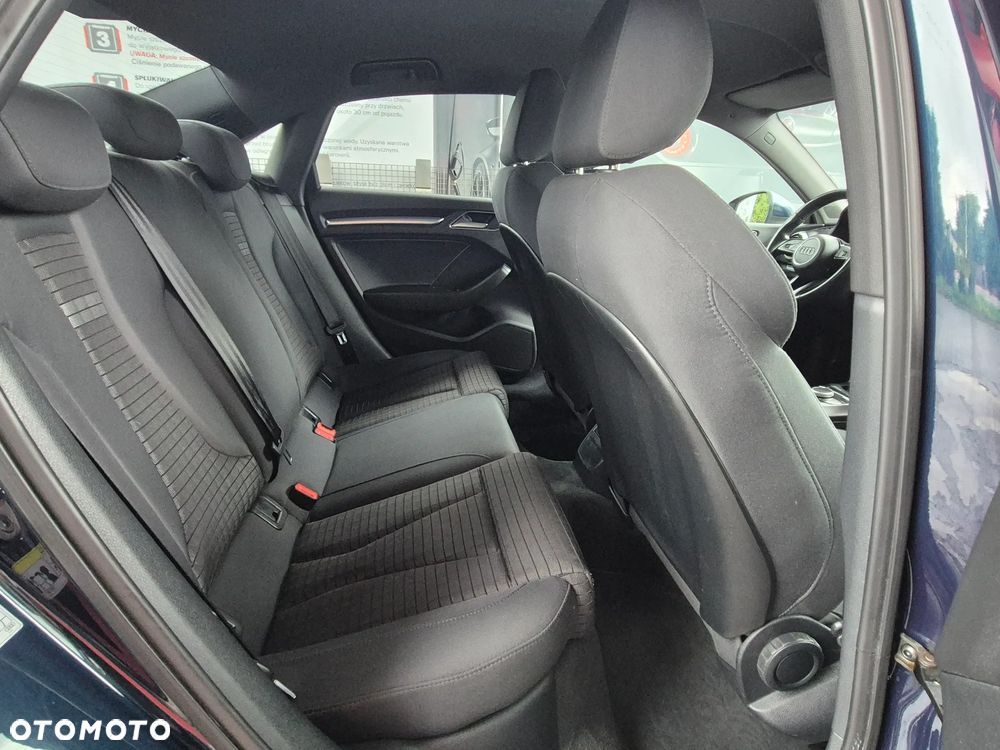 Audi A3 Limousine 2.0 TDI S line Sportpaket - 30