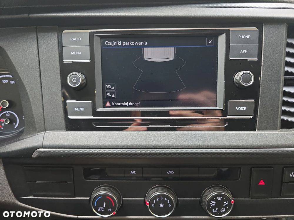 Volkswagen Transporter L1H1 Plus Comfortline DSG - 24