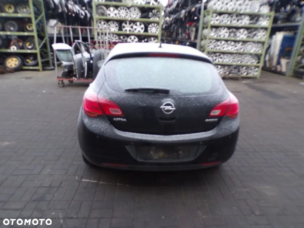 Części - Opel Astra 4 IV J 1.7 CDTI 5D HB 12R - 4