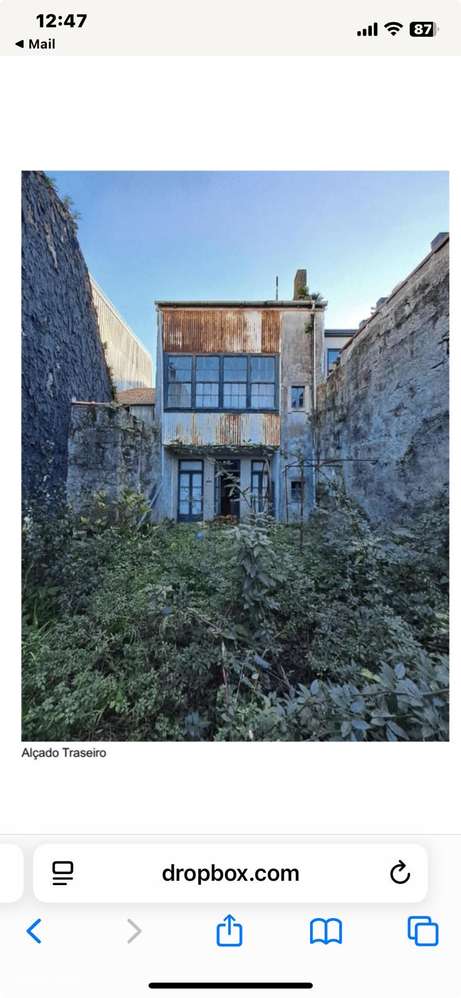 Prédio no centro do Porto - Garagem e Jardim - Grande imagem: 2/3