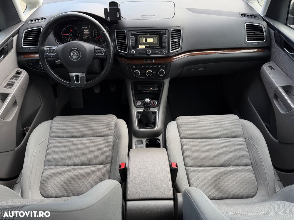Volkswagen Sharan 2.0 TDI Comfortline - 11