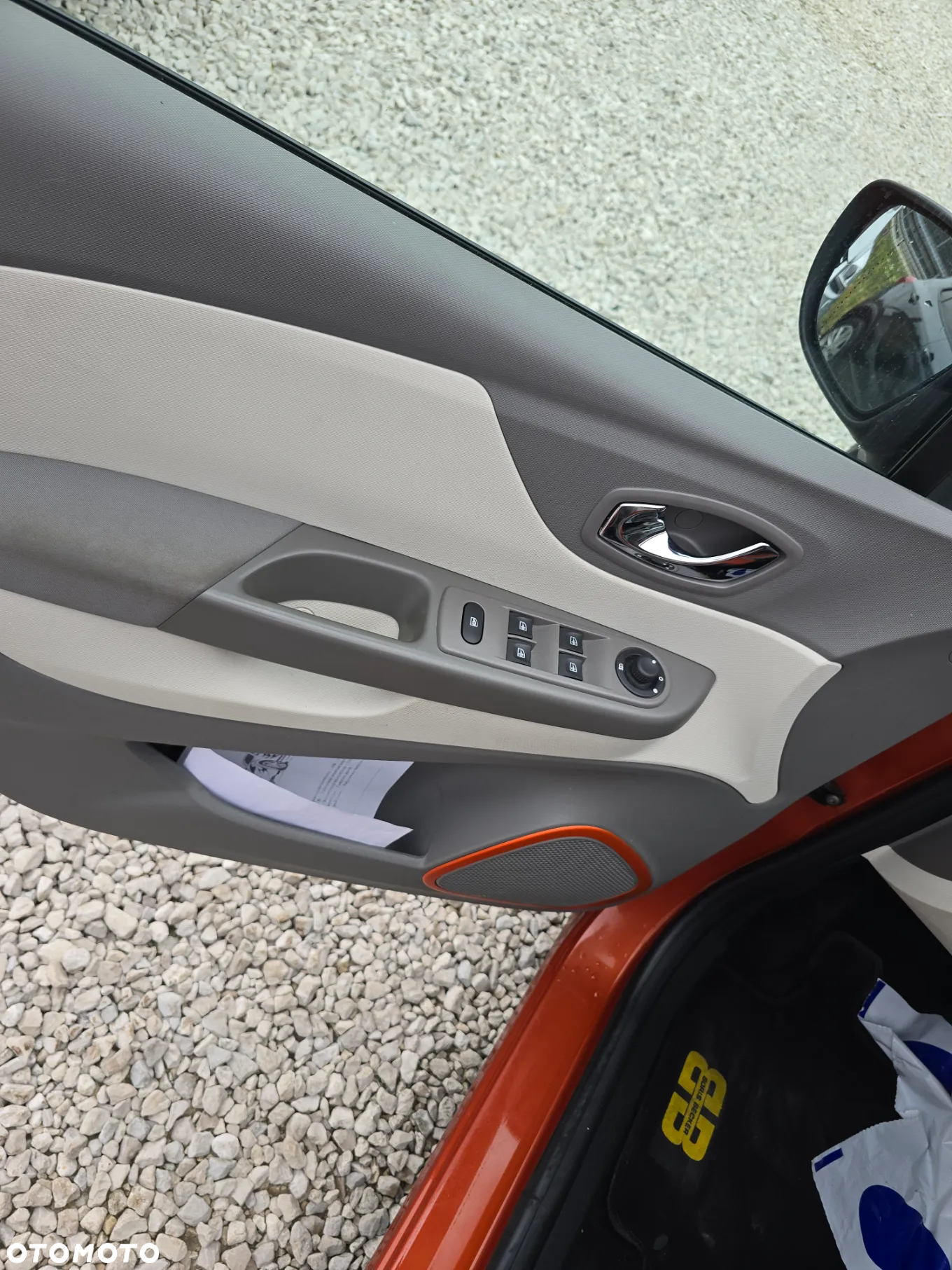 Renault Captur ENERGY TCe 120 EDC Luxe - 21