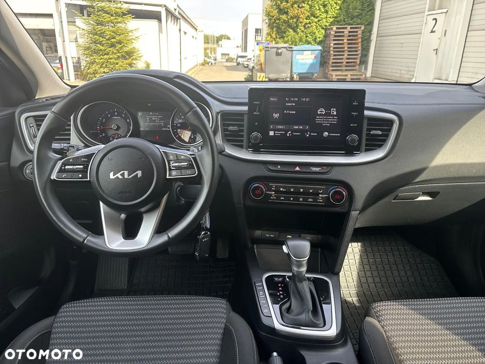Kia XCeed 1.5 T-GDI M DCT - 13