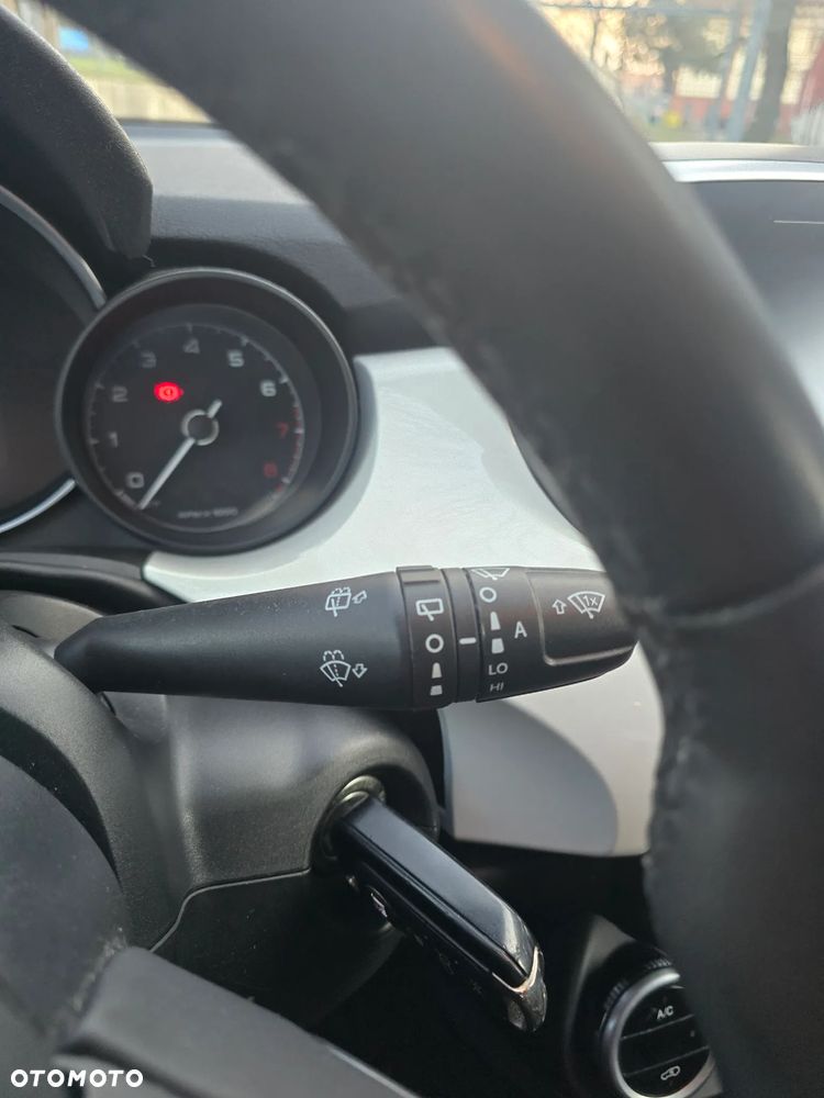 Fiat 500X 1.0 FireFly Turbo 4x2 S&S Lounge - 19