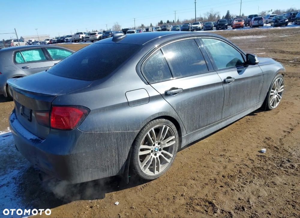 BMW Seria 3 335i xDrive - 2