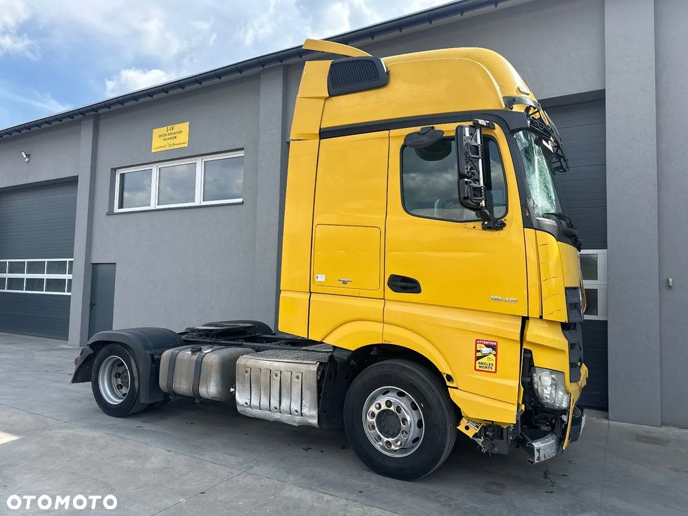 Mercedes-Benz ACTROS - 7