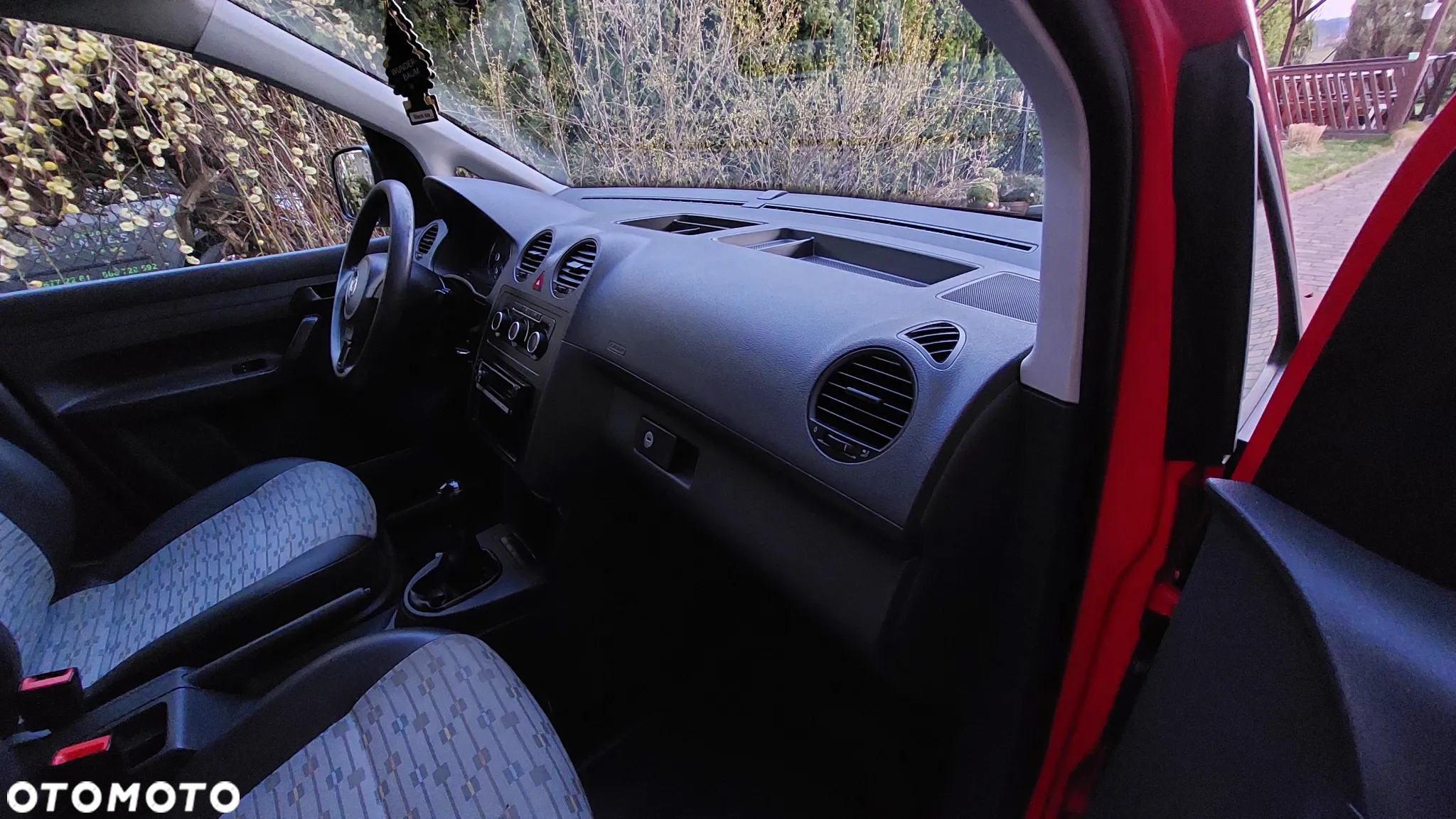 Volkswagen Caddy - 12