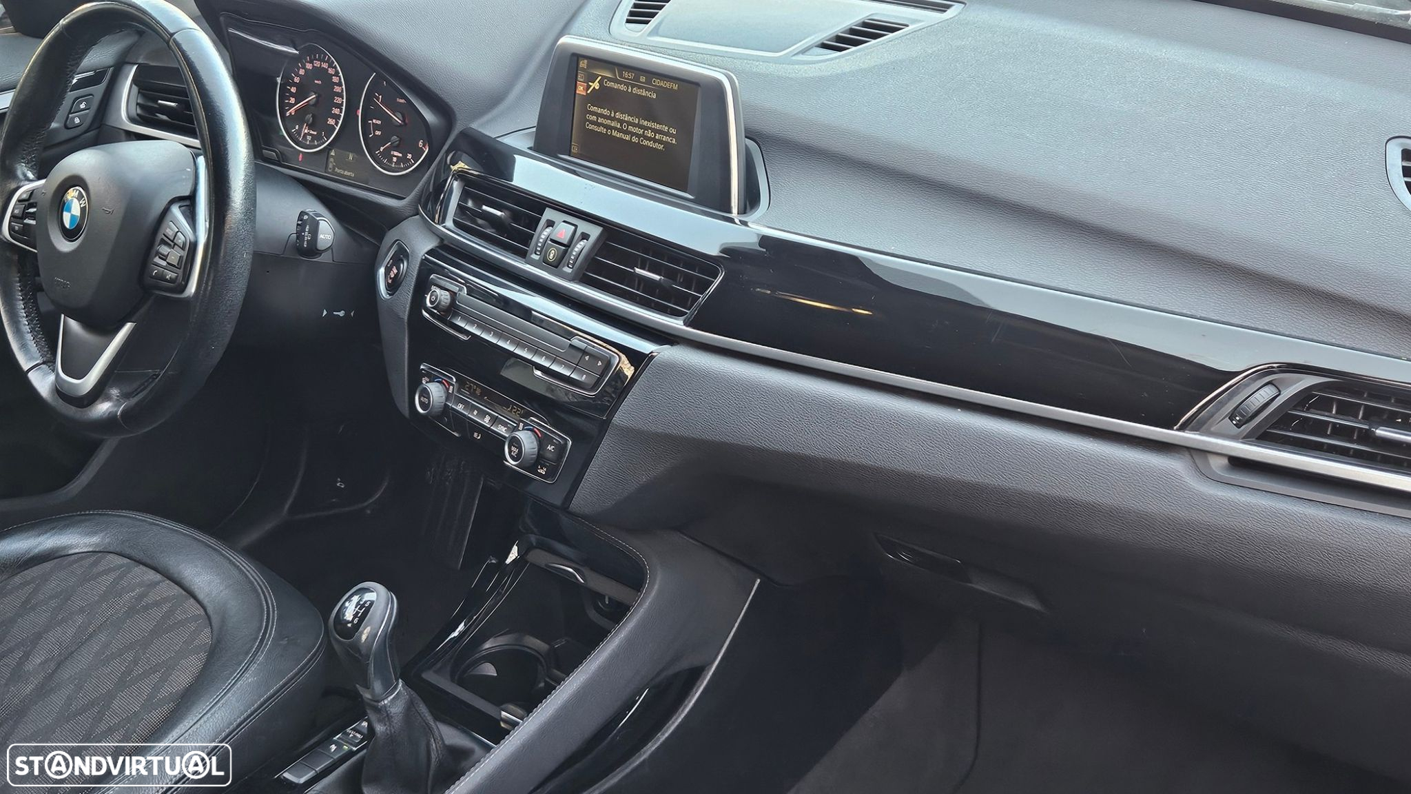 BMW X1 18 d sDrive Pack M - 25