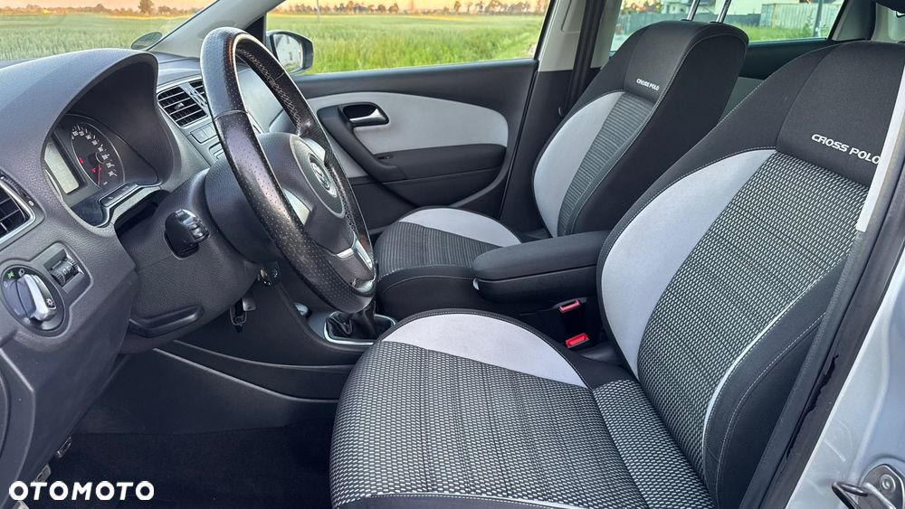 Volkswagen Polo Cross - 25