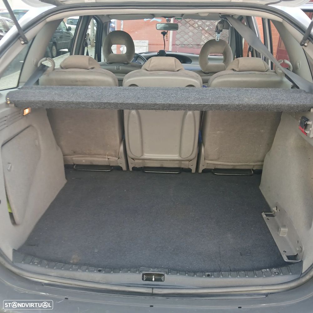 Citroën Xsara Picasso 2.0 HDi Exclusi. - 8