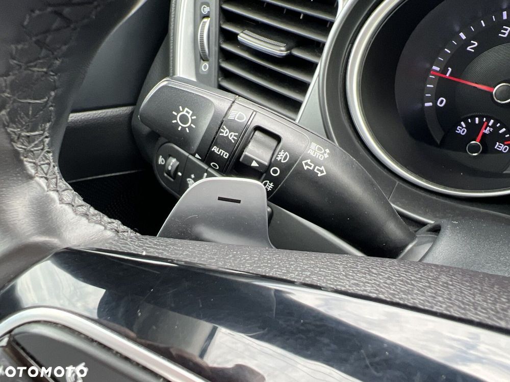 Kia Ceed - 15