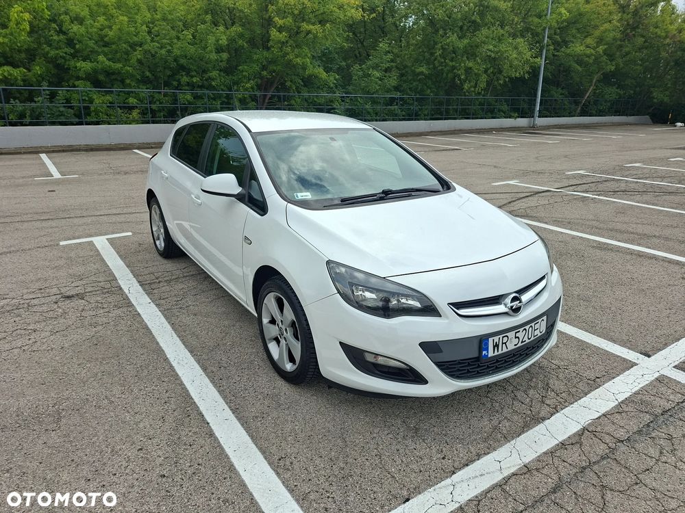 Opel Astra 1.4 T Cosmo - 2