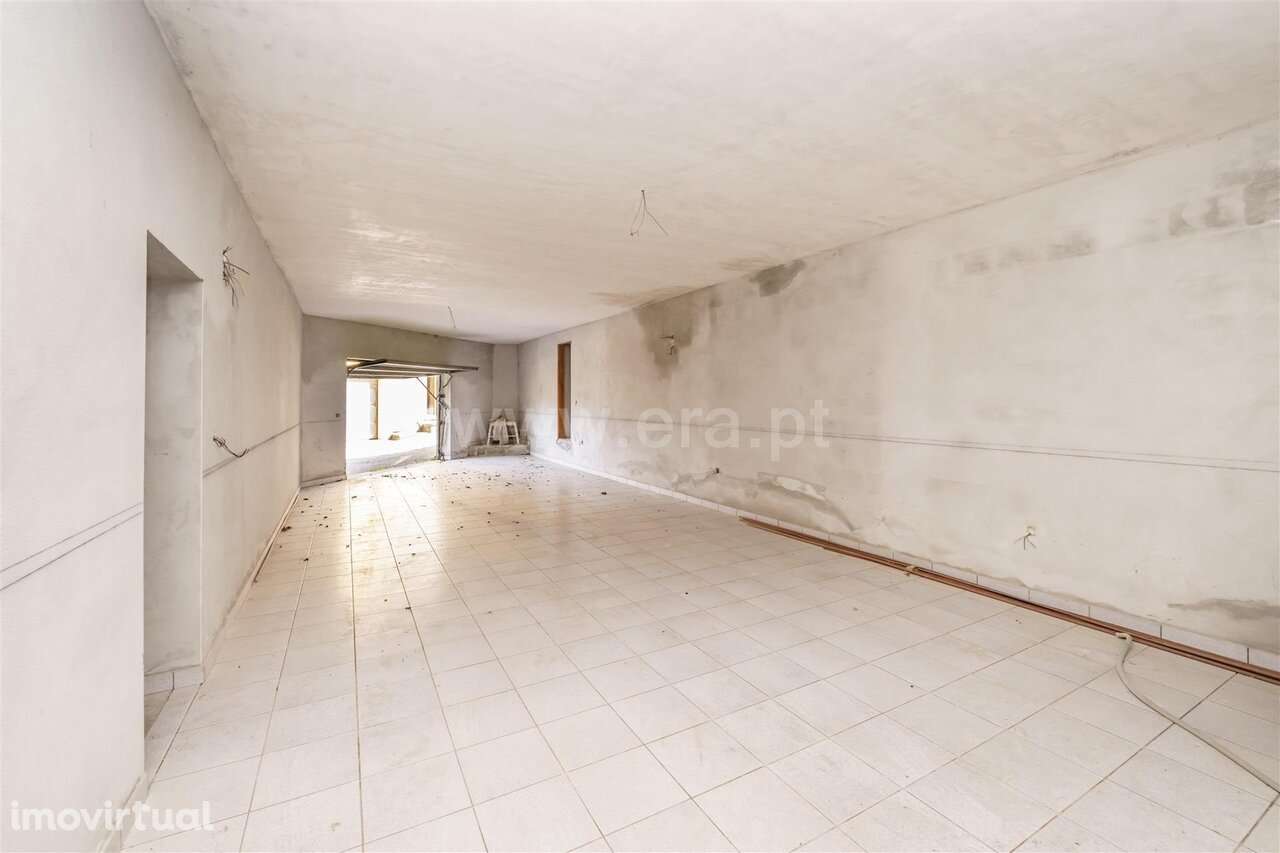 Moradia T4 / Gouveia, Rio Torto e Lagarinhos - Grande imagem: 4/20