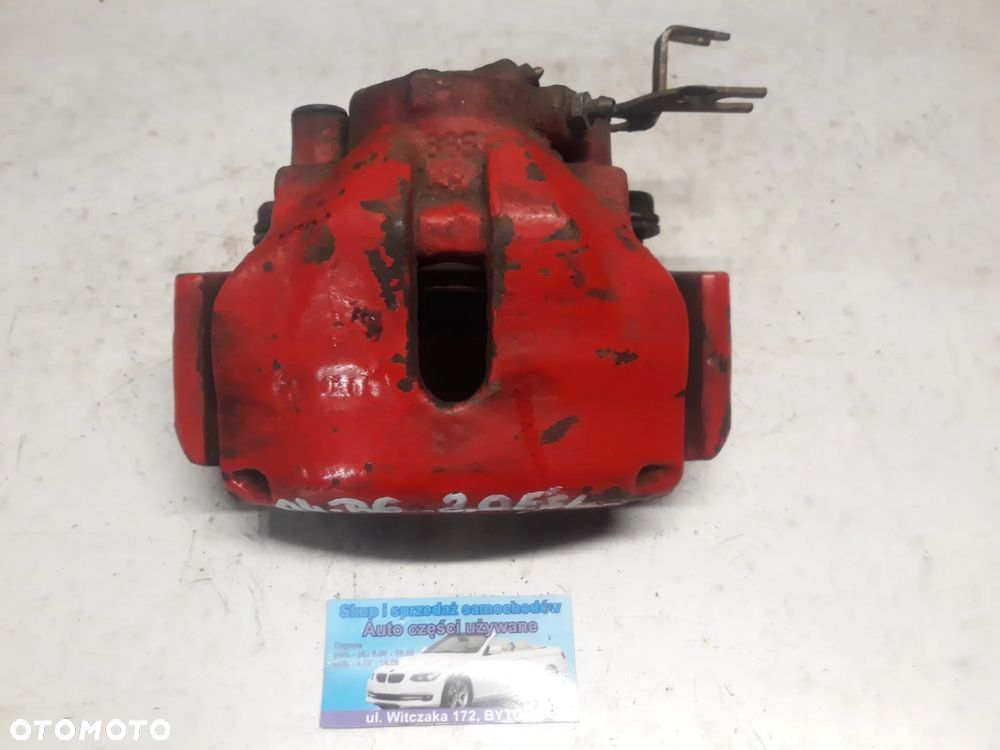 ZACISK LEWY PRZÓD  AUDI A4 B6 2,0 FSI  2003r  KOMBI - 1